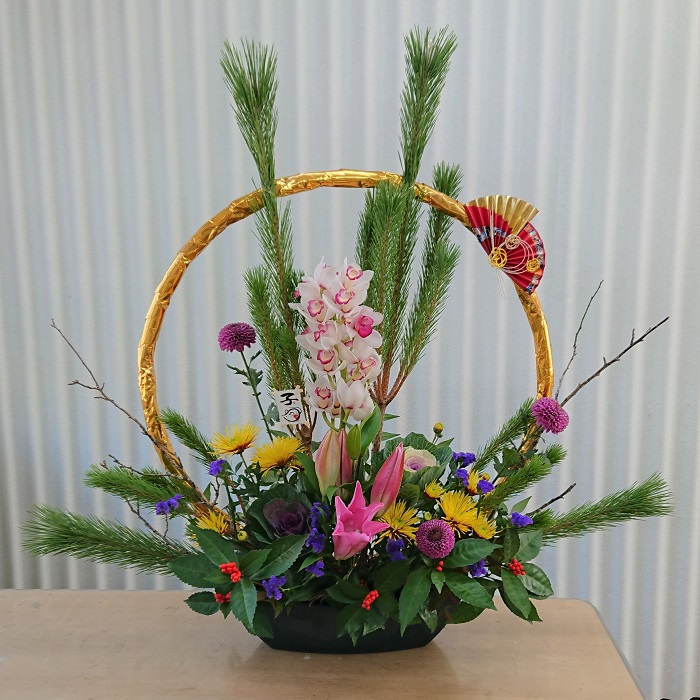 お正月花のアレンジ
