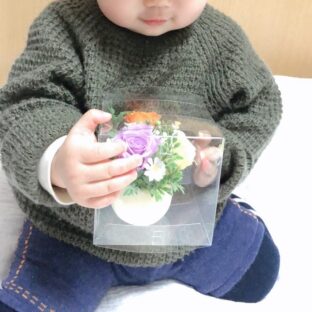 「父親がいない寂しさを感じさせないくらい、たくさんの愛情を」20歳まで積み重ねていく、1歳の誕生日プレゼント